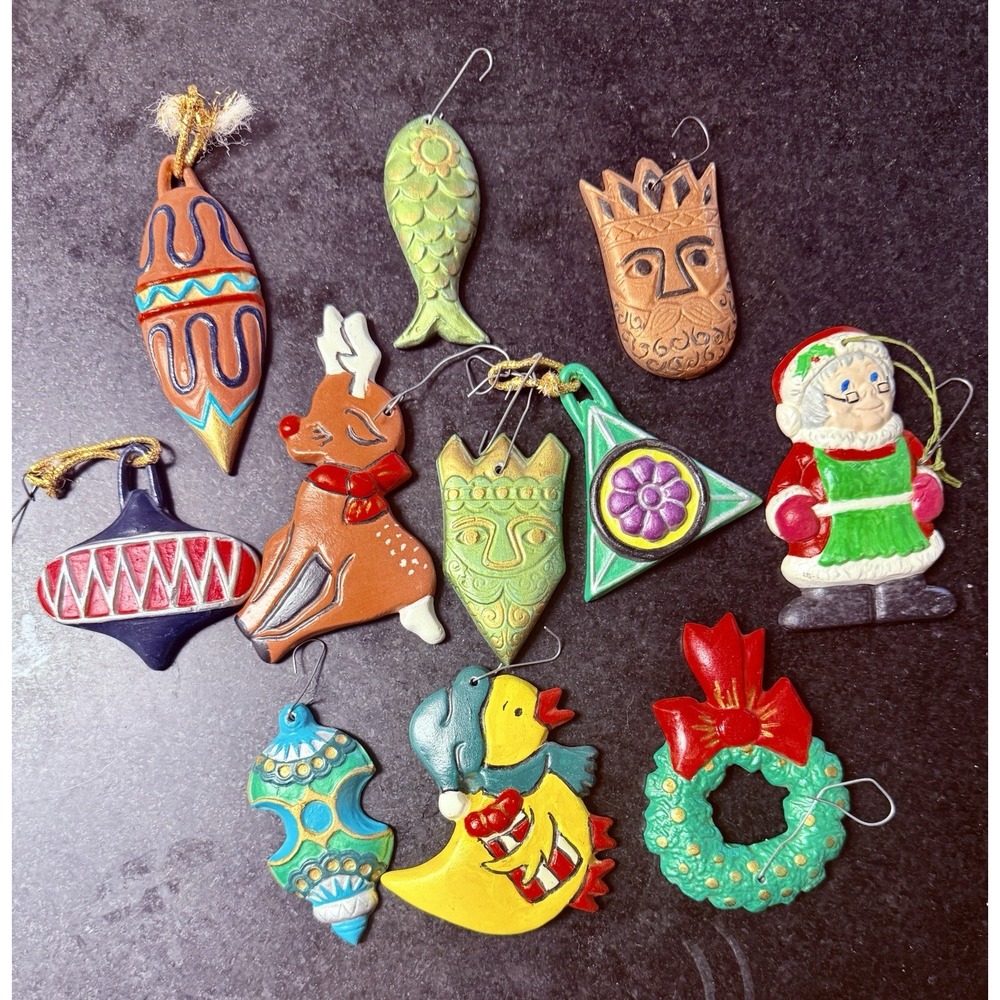 Lot of 11 VTG 1970's plaster/ceramic Christmas/Holiday ornaments Hand Painted